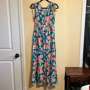 Jessica Simpson summer dress with tie sleeve detail